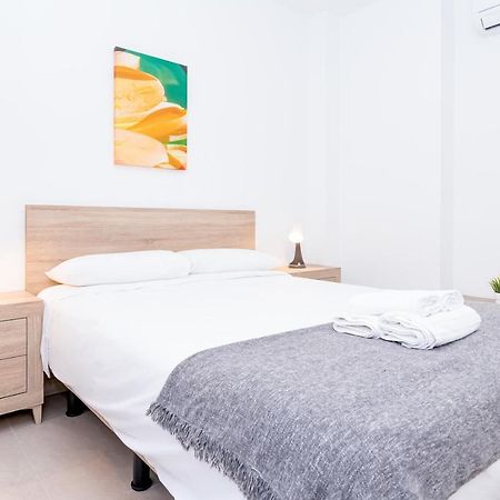 Lovely Victoria Apartament Malaga Zewnętrze zdjęcie