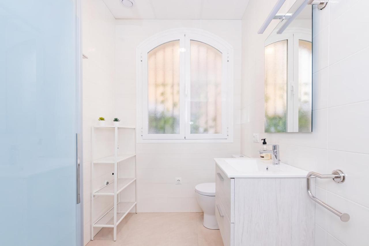 Lovely Victoria Apartament Malaga Zewnętrze zdjęcie